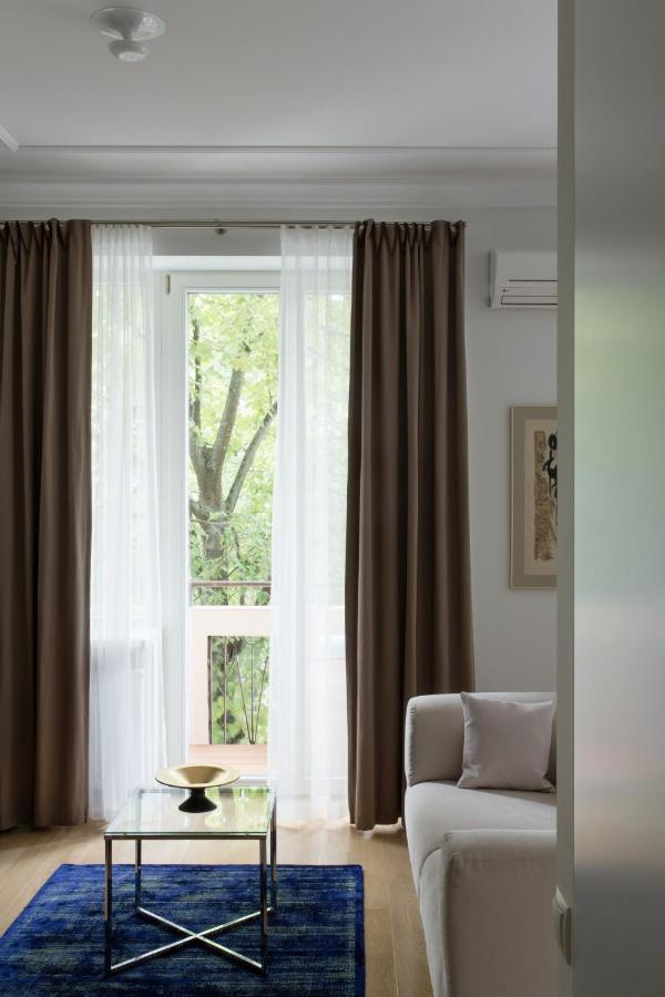 Design Studio Apartment With Balcony By Hostlovers Κάουνας Εξωτερικό φωτογραφία